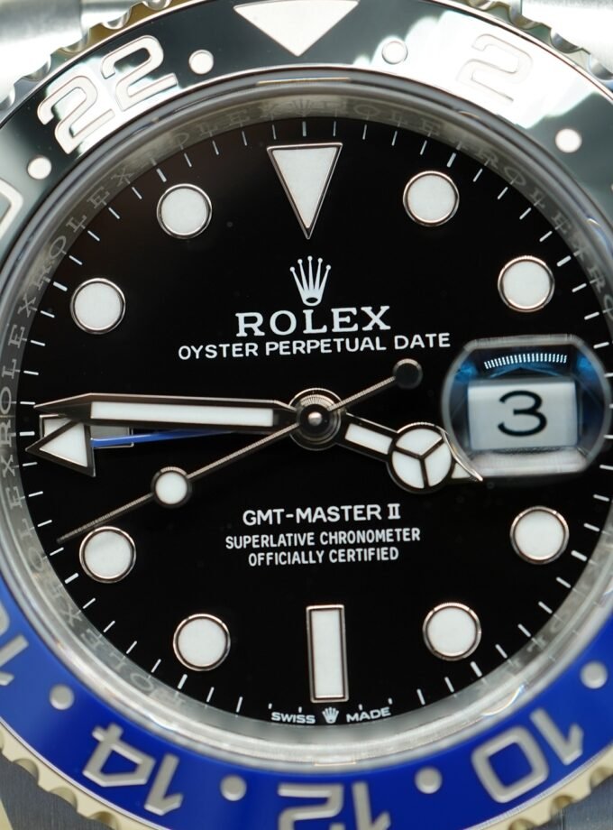 Rolex GMT-Master II BATGIRL 126710BLNR