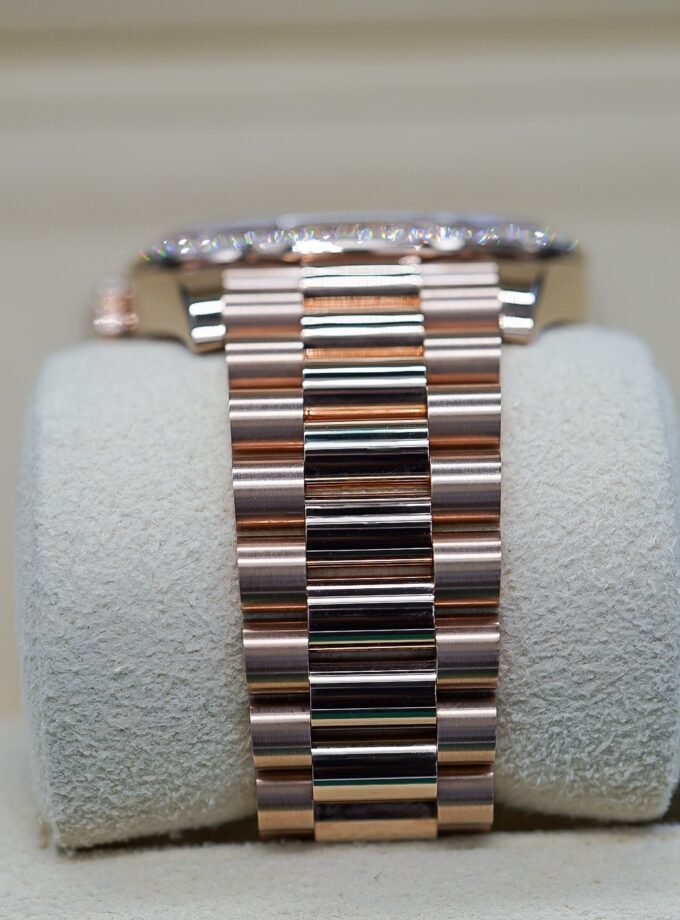 Rolex Day-Date 228345RBR