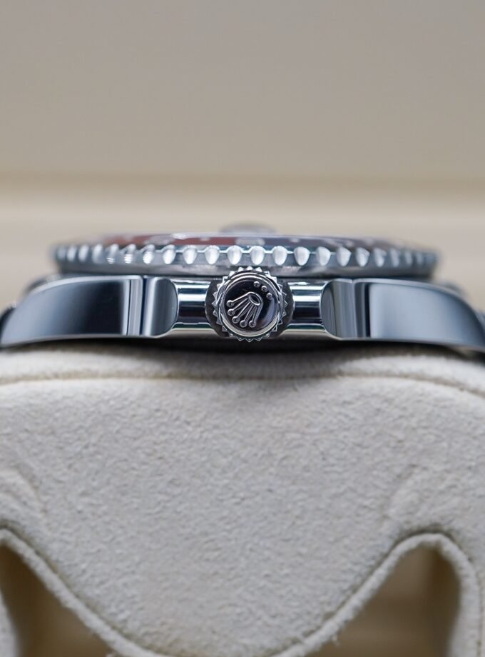 Rolex GMT-Master II 126710BLRO
