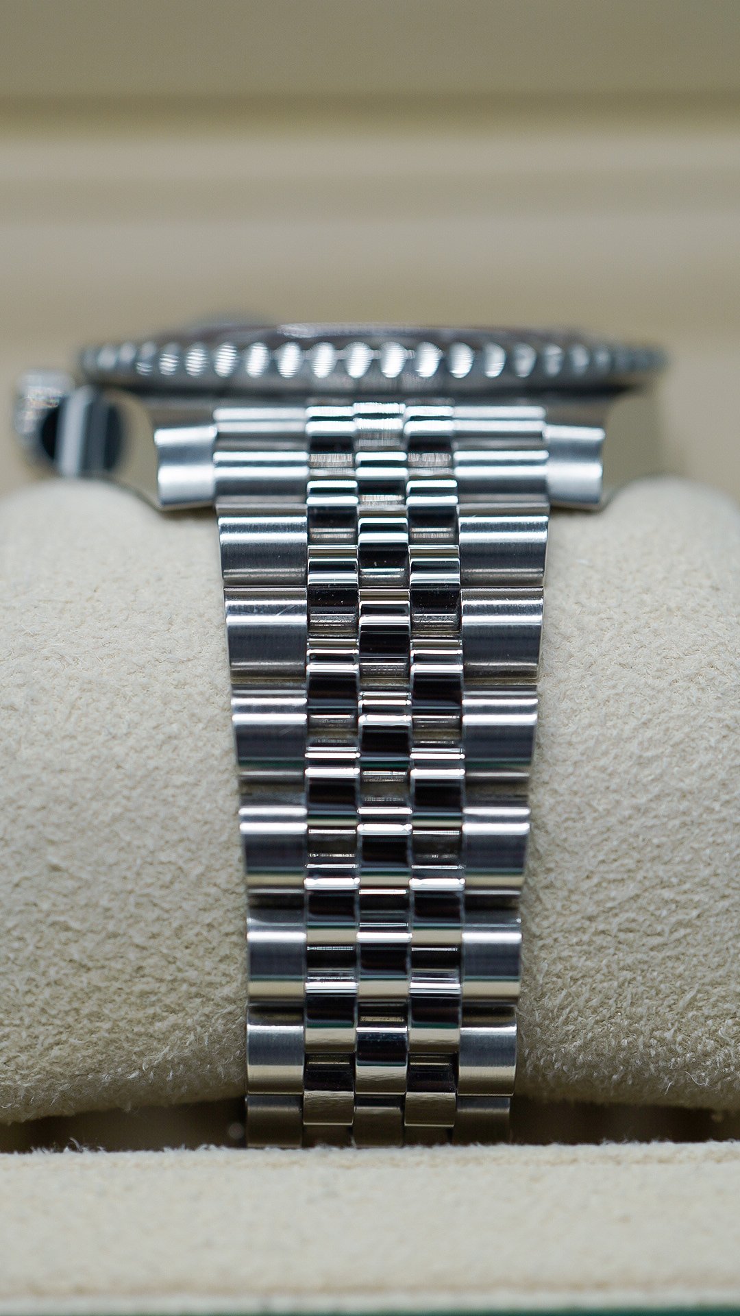 Rolex GMT-Master II 126710BLRO - Image 7