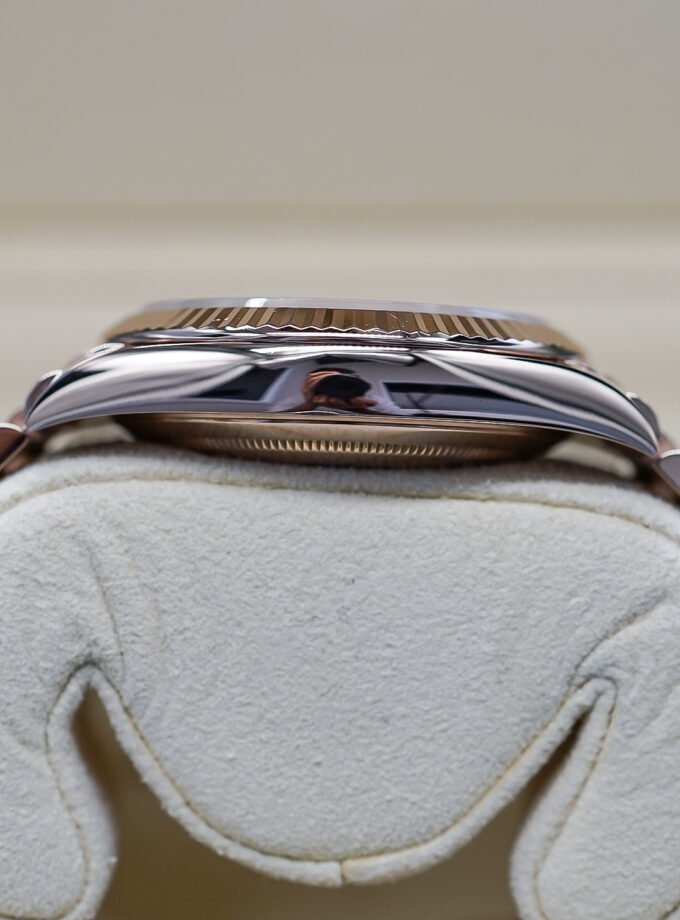 Rolex Day-Date 40 228235